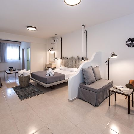 Eva Mare Hotel & Suites - Adults Only Agia Pelagia  Esterno foto