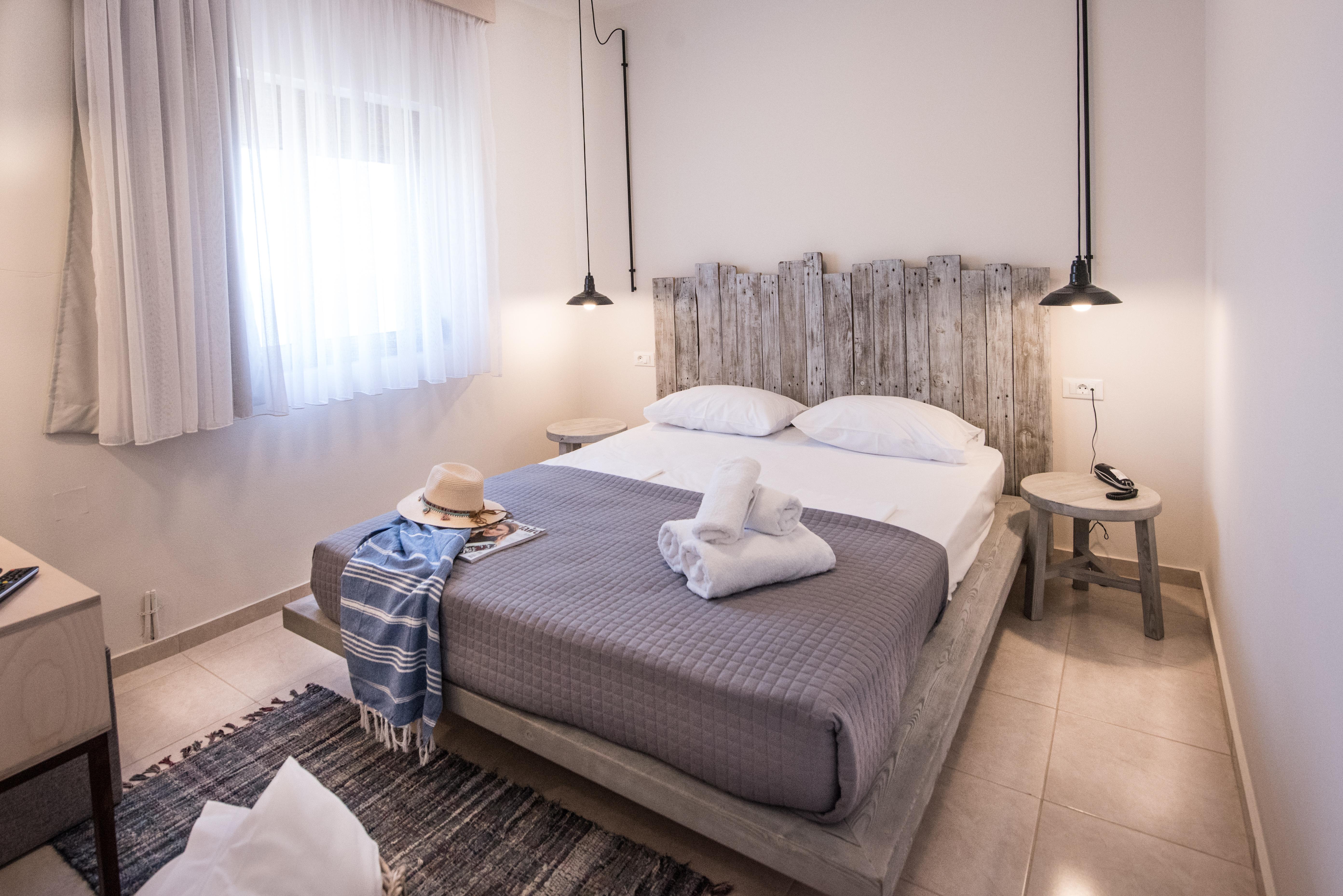 Eva Mare Hotel & Suites - Adults Only Agia Pelagia  Esterno foto
